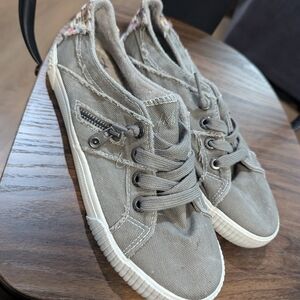 Blowfish Grey sneakers